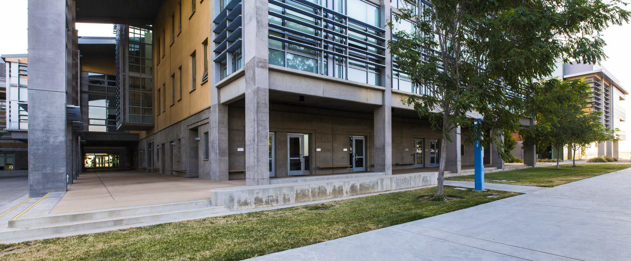 picture of campus building