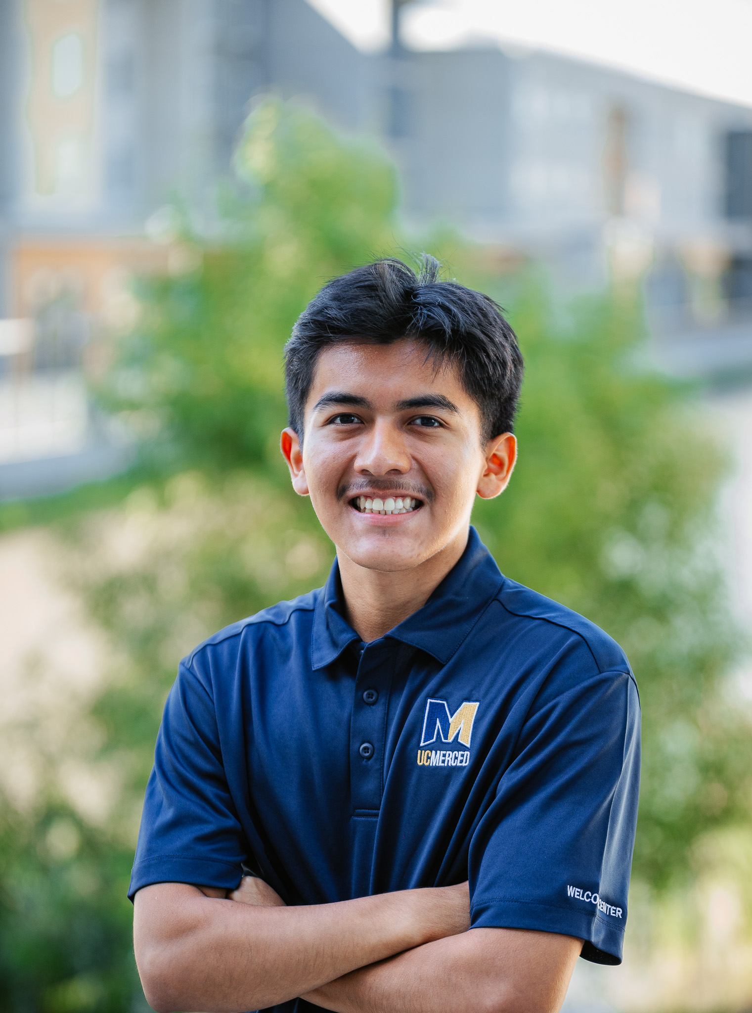 Student Tour Guide Daniel Cervantes