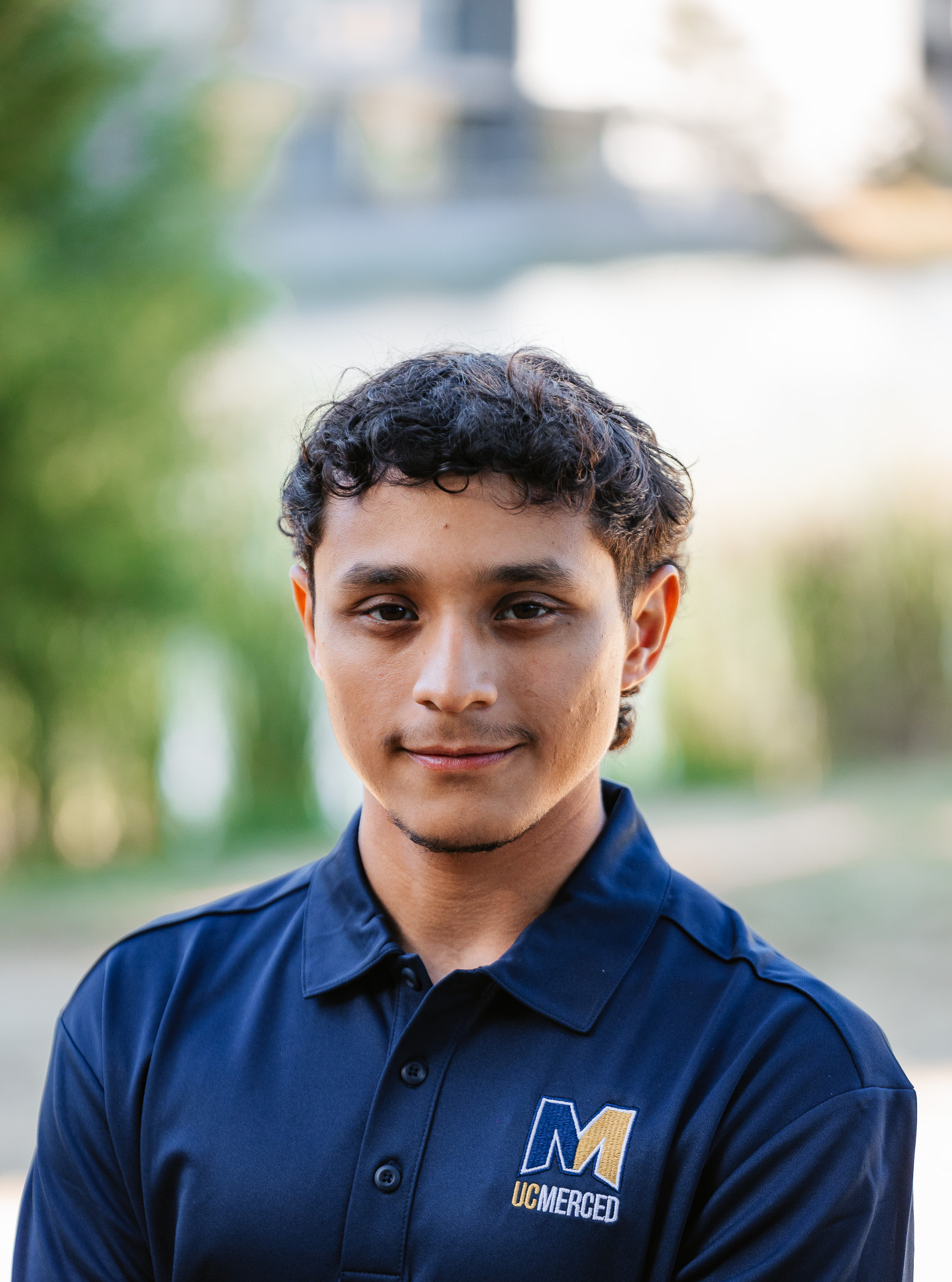 Student Tour Guide Ivan Aguilar