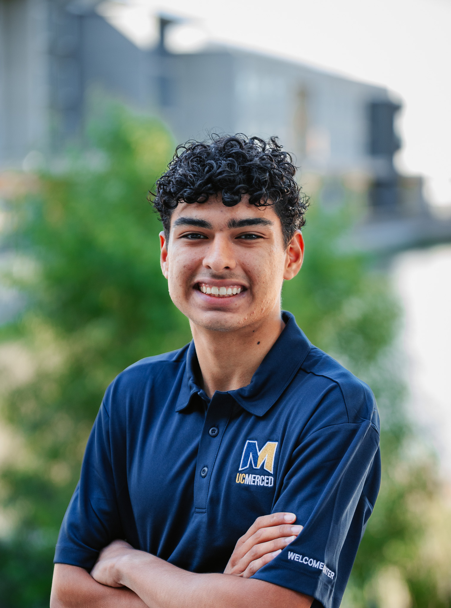 Student Tour Guide Kevin Pedroza