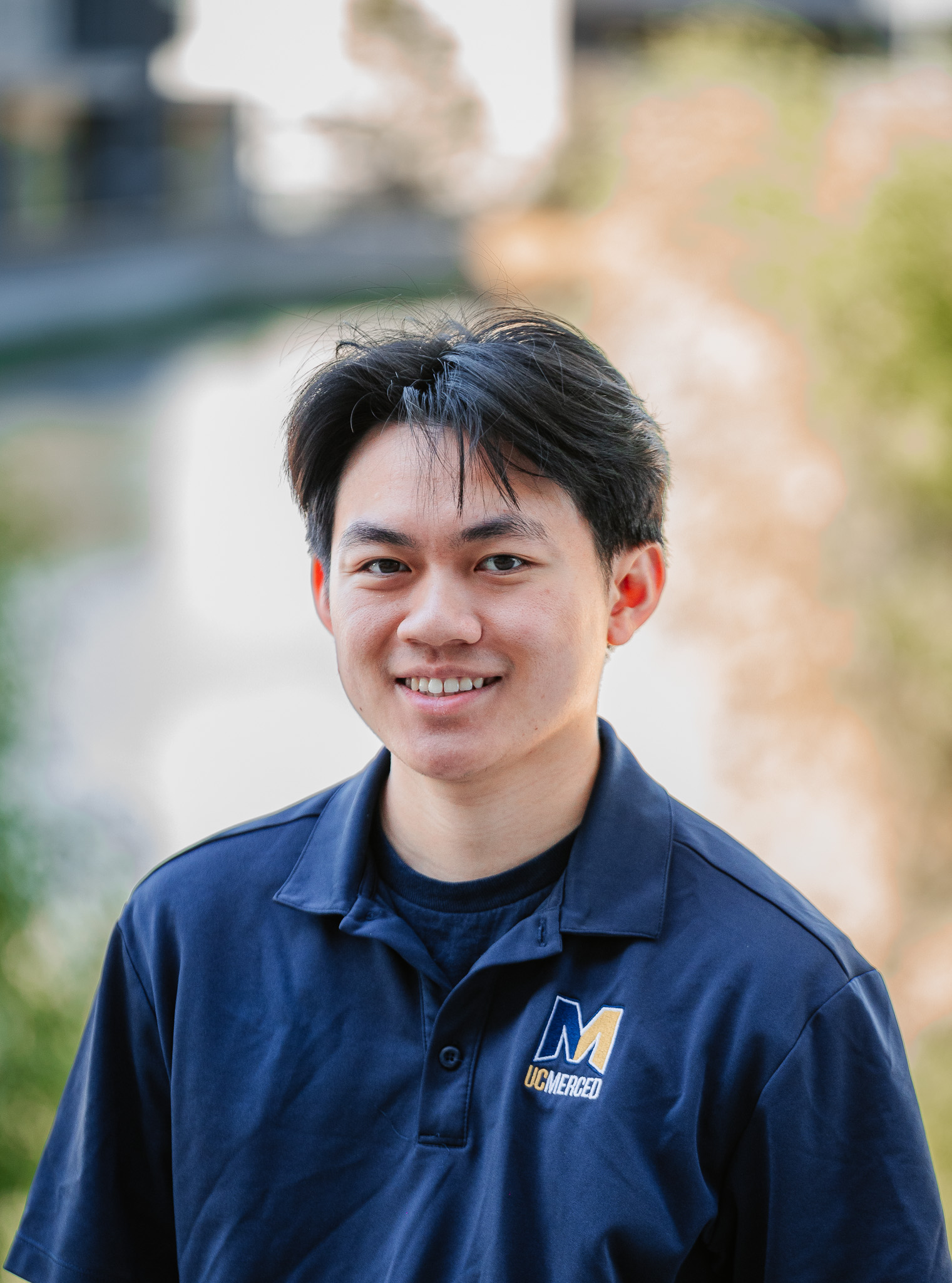 Student Tour Guide Timothy Le